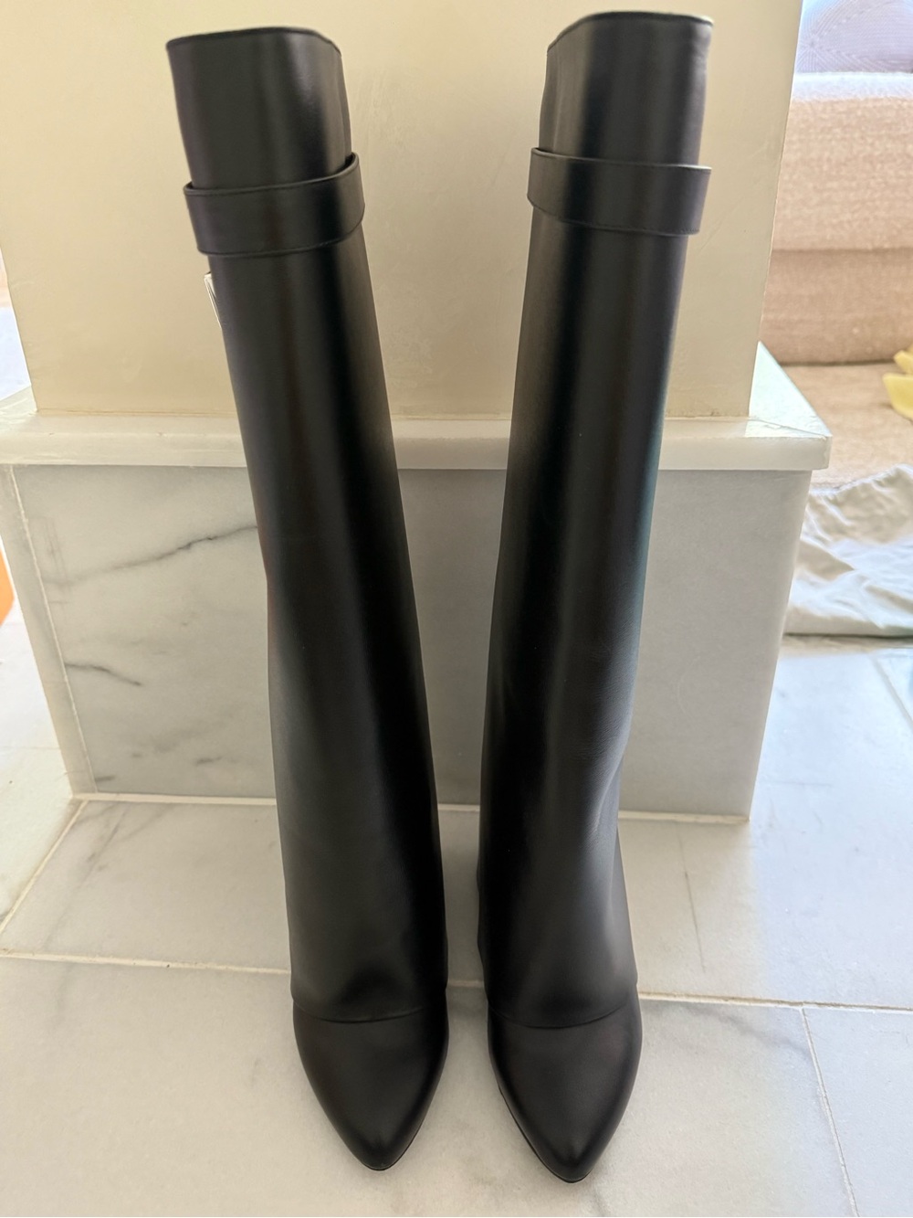 Authentic Givenchy shark boots - Picture 3 of 7